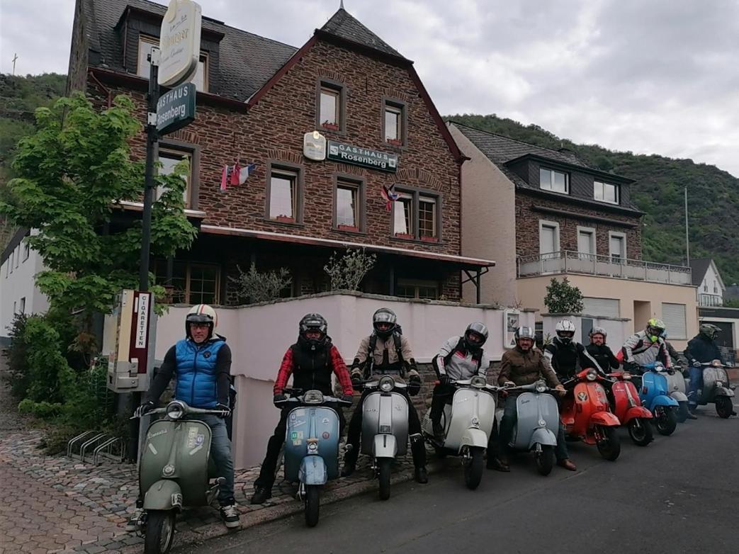 Gasthaus Rosenberg Hotel Klotten Buitenkant foto